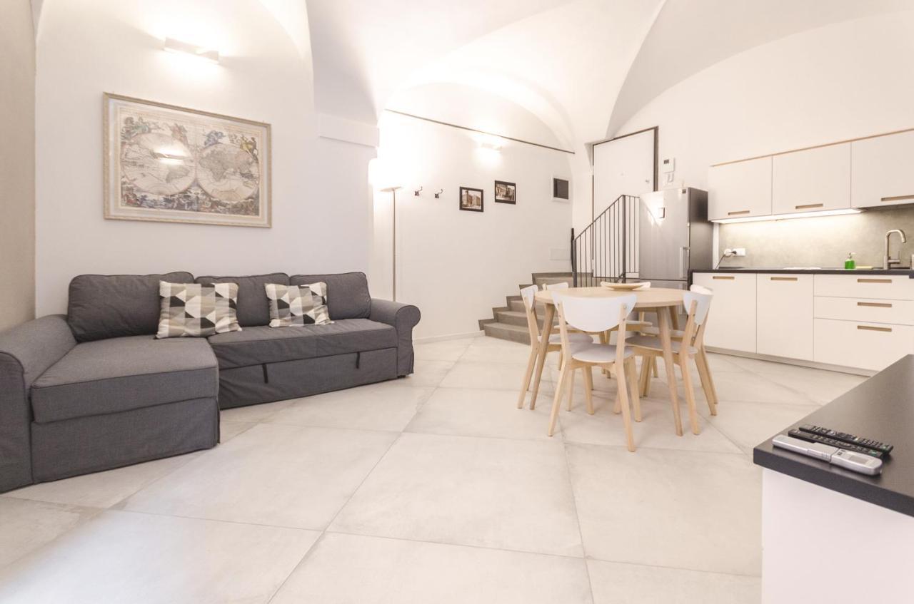 Cartoleria Suite: Spazioso, Moderno E Centrale Bologna Exterior photo